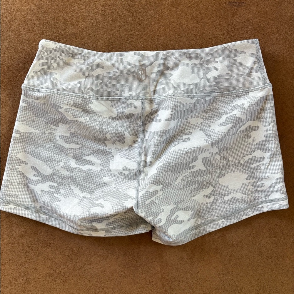 Women's Camouflage Gray Shorts